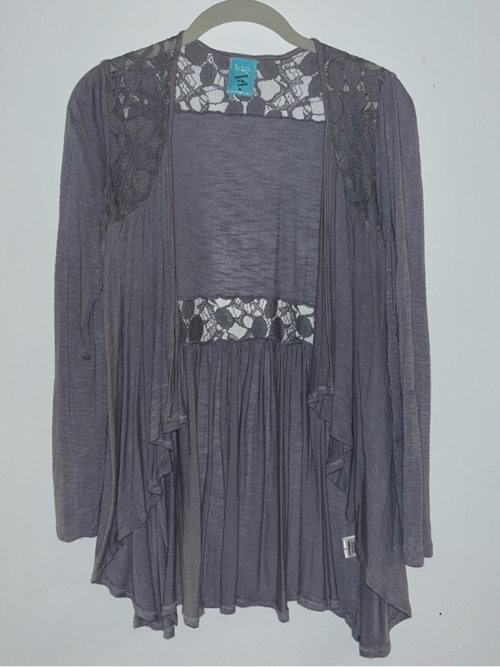 happening in the present Lace-Panel Long Sleeve Top in Dusty Lavender-Gray